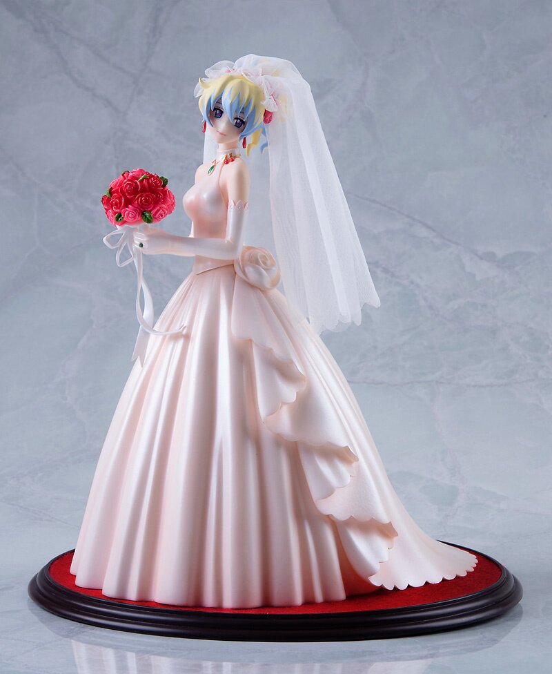 nia teppelin wedding dress