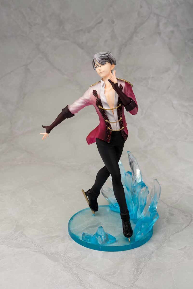 Chara-Ani [Yuri!!! on Ice] Victor Nikiforov Figure: Chara