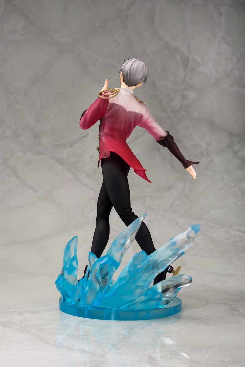 Chara-Ani [Yuri!!! on Ice] Victor Nikiforov Figure: Chara-ani