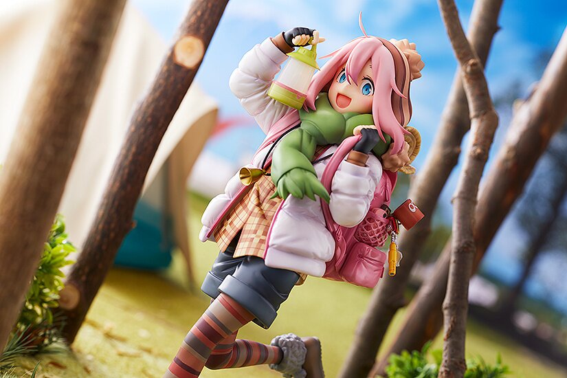 Kagamihara Nadeshiko (from laid-back camp movie) by foo00oo on