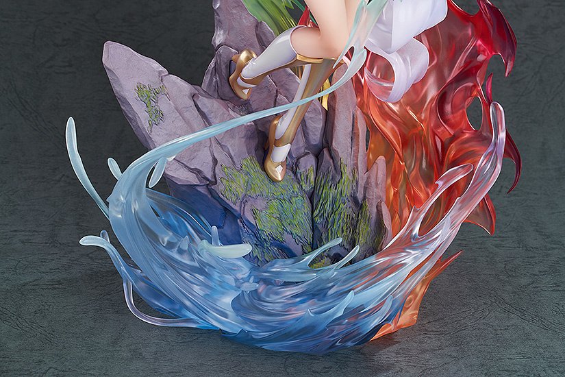 League of Legends Elementalist Lux 1/7 Scale Figure - Tokyo Otaku