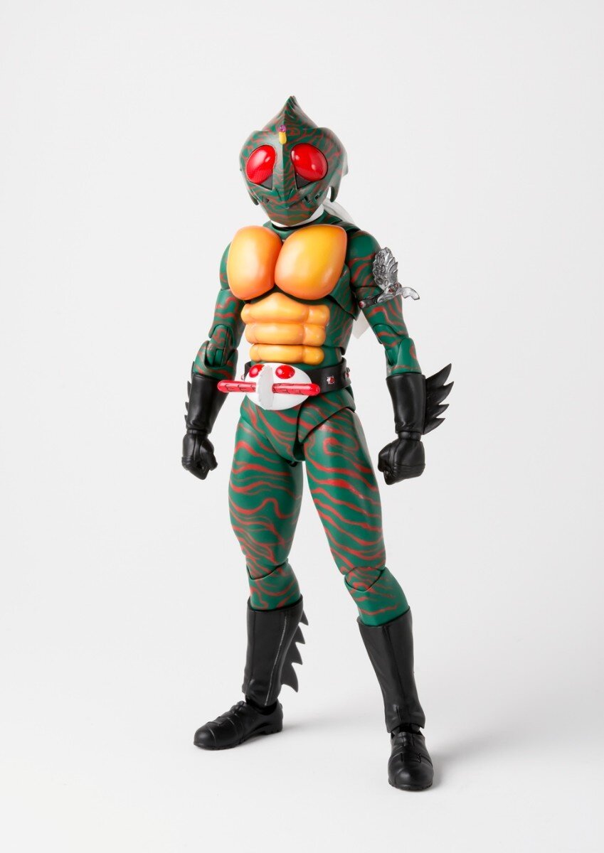 BANDAI MASKED RIDER AMAZON フィギュア Amazon.com: TAMASHII NATIONS Bandai S.H. Figuarts Masked