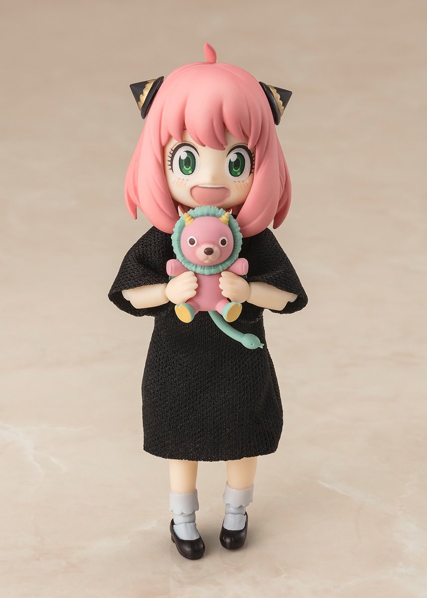 S.H.Figuarts Spy x Family Anya Forger Dress Ver. - Tokyo Otaku