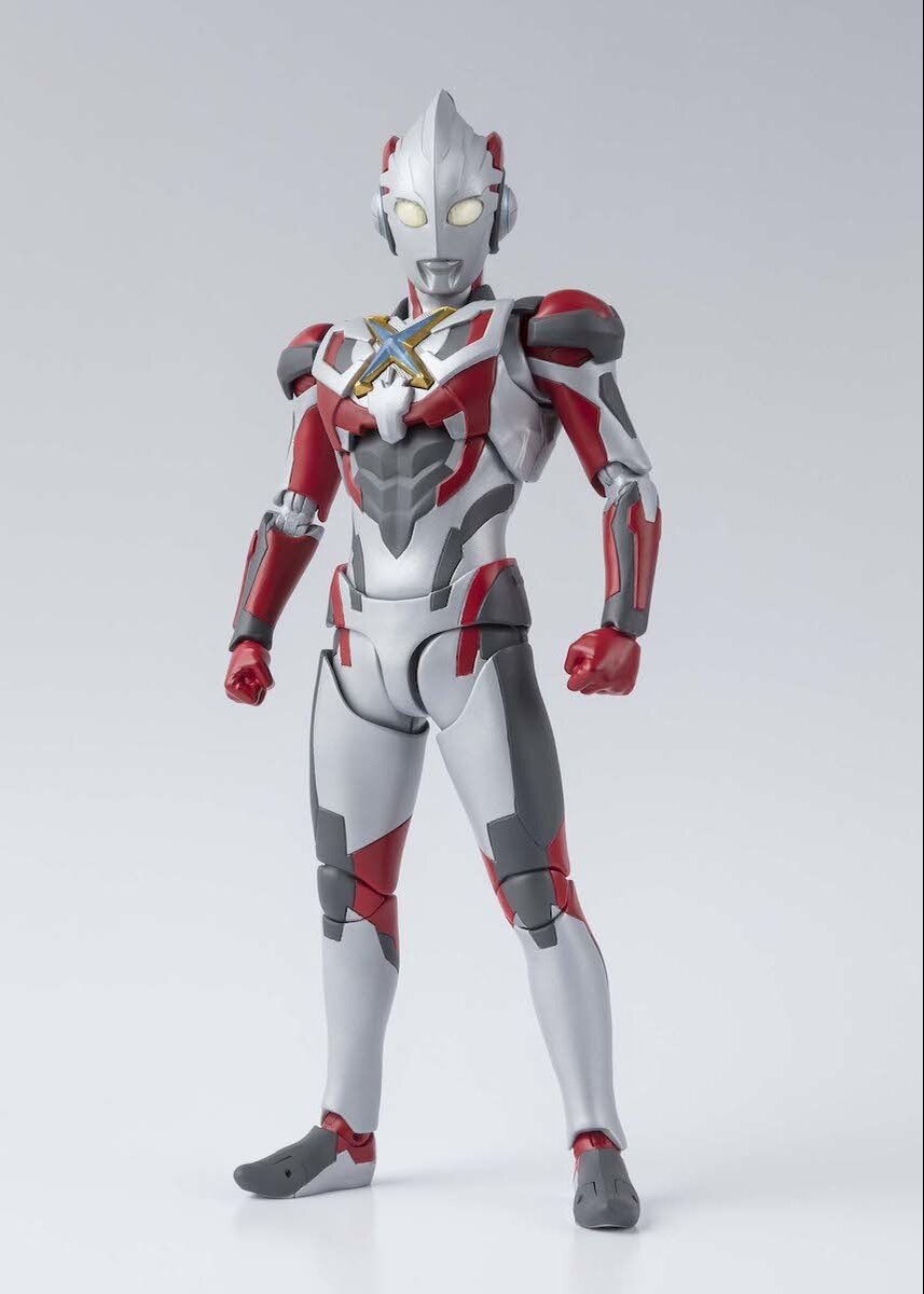 S.H.Figuarts Ultraman X & Gomora Armor Set: Bandai - Tokyo Otaku
