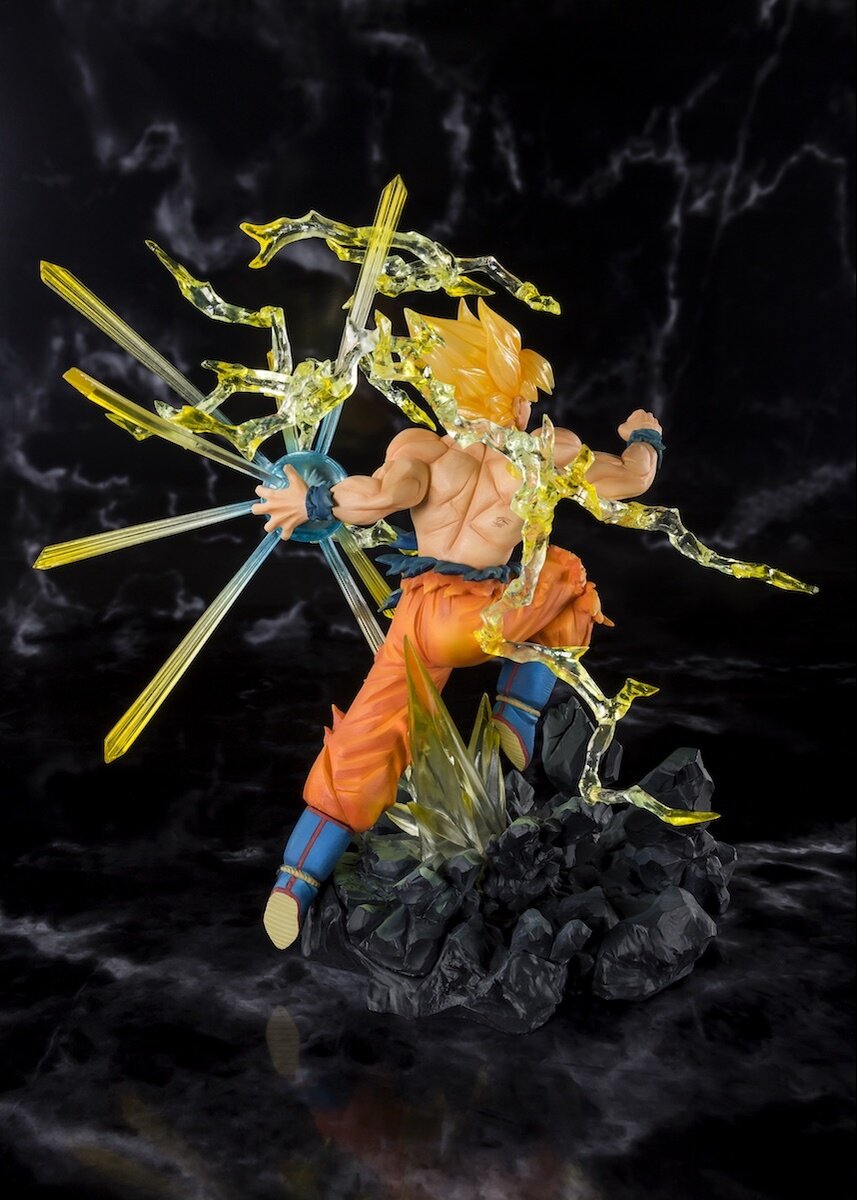 FiguartsZero DBZ -The Burning Battles- Super Saiyan Goku: Bandai