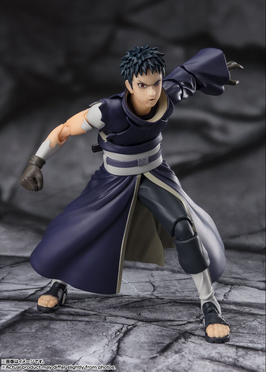 Bandai S.H.Figuarts Naruto Shippuden He Who Bears All Hatred Sasuke Uchiha  Figure gray