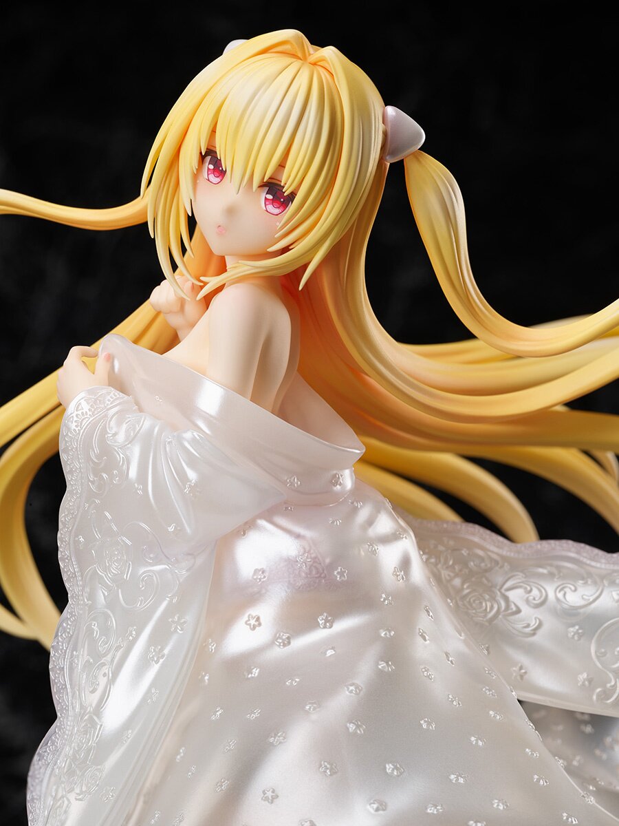 To Love-Ru Darkness Golden Darkness Figure