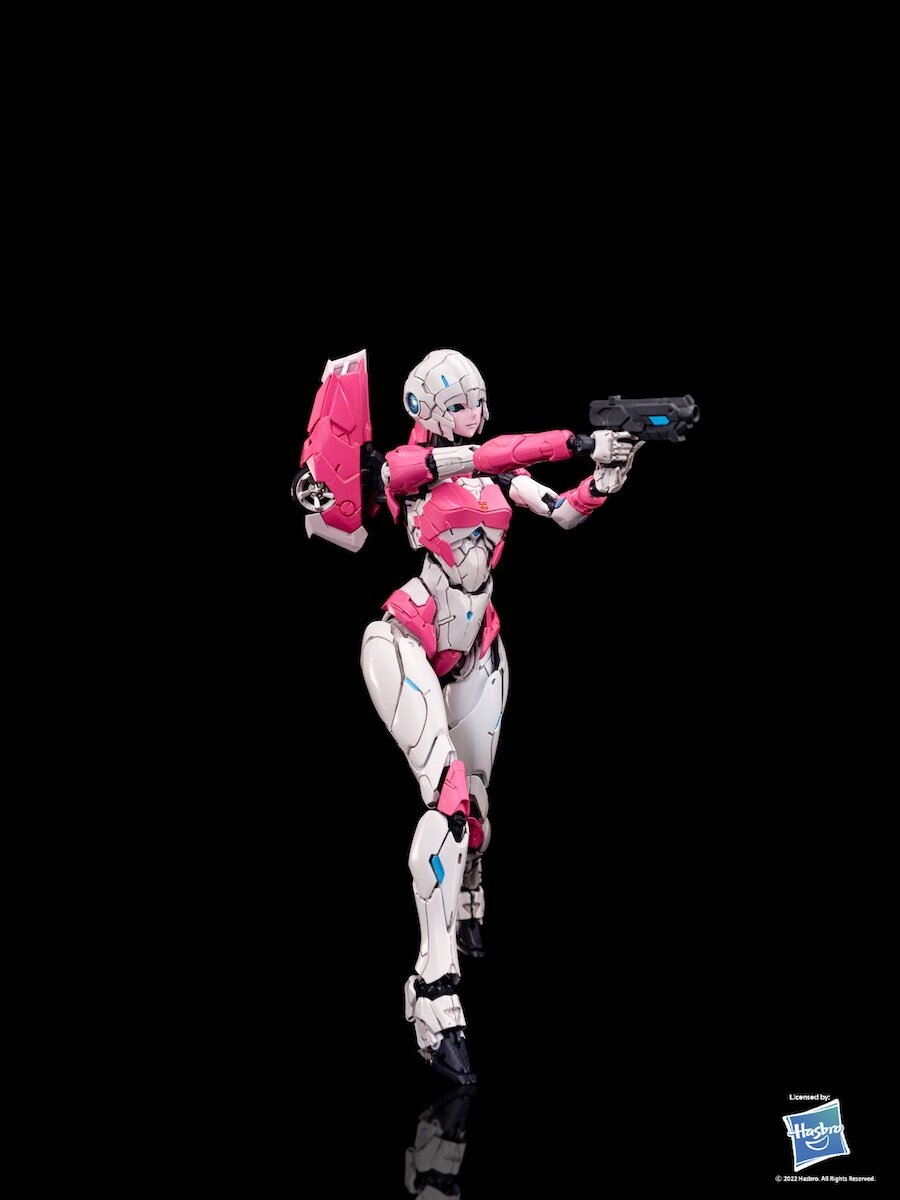 Furai Model Transformers Arcee Tokyo Otaku Mode (TOM)