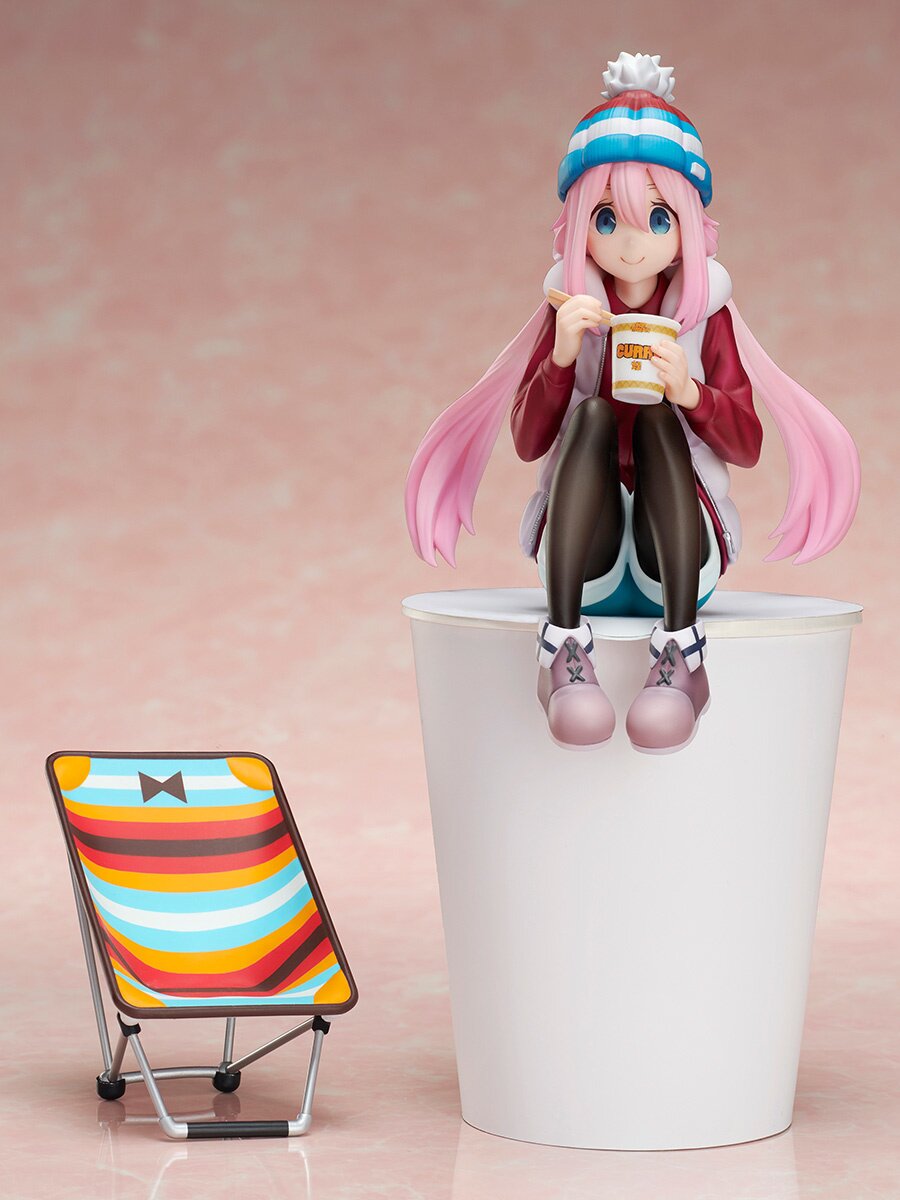 Laid-Back Camp Nadeshiko Kagamihara 1/8 Premium Noodle Stopper Figure:  F:NEX - Tokyo Otaku Mode (TOM)