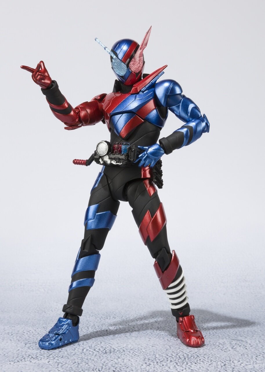 特撮 Kamen Rider Build Rabbit Rabbit Form Amazon.com: Bandai Tamashii Nations S.H. Figuarts Kamen
