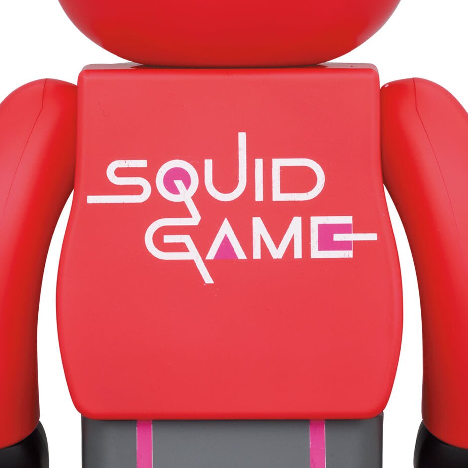 Bearbrick SQUID GAME GUARD “□” | angeloawards.com