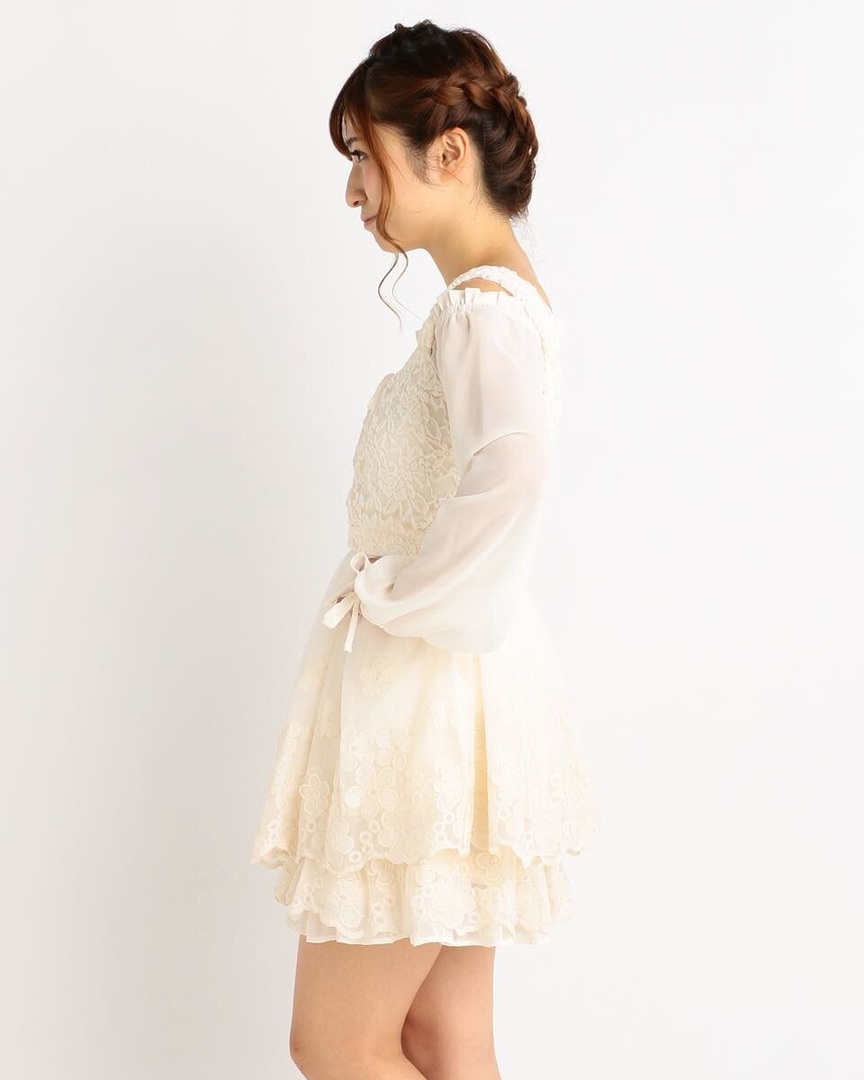 LIZ LISA Lace Off-Shoulder Top - Tokyo Otaku Mode (TOM)
