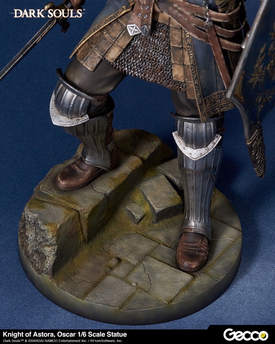 dark souls knight of astora figure