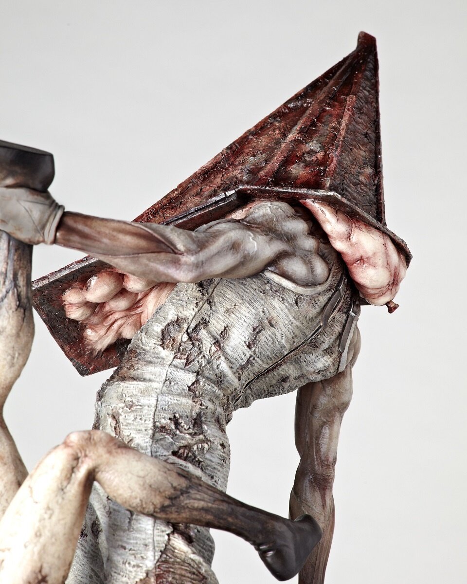 Silent Hill Red Pyramid Head Thing 1:6 Scale Statue