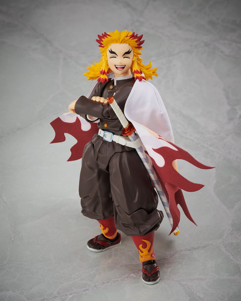 Figuarts Mini Demon Slayer: Kimetsu no Yaiba the Movie: Mugen Train Kyojuro  Rengoku: Bandai 83% OFF - Tokyo Otaku Mode (TOM)