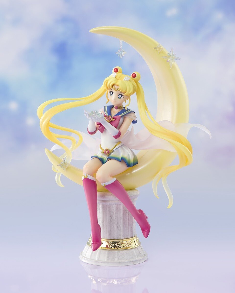 Figuarts Zero chouette Pretty Guardian Sailor Moon Eternal the Movie Super  Sailor Moon -Bright Moon & Legendary Silver Crystal-