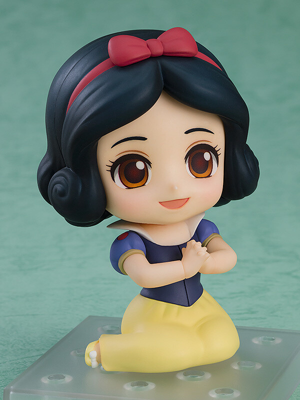 snow white nendoroid