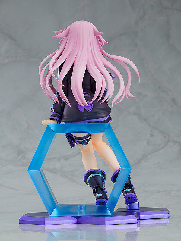 neptunia figurine