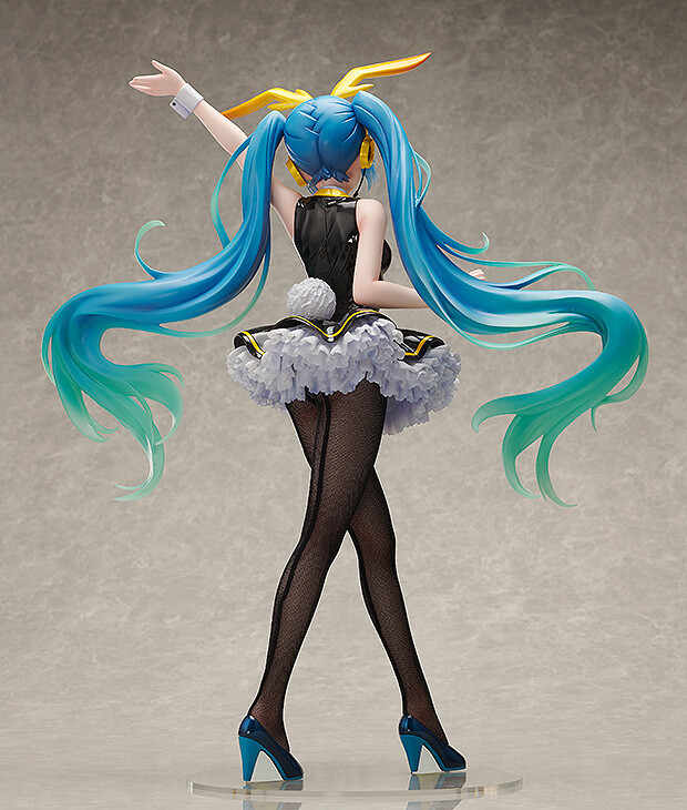 hatsune miku my dear bunny figure