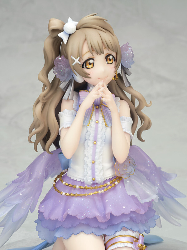 kotori minami white day