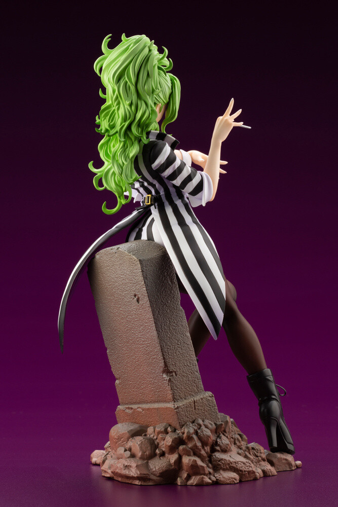 bishoujo beetlejuice figure