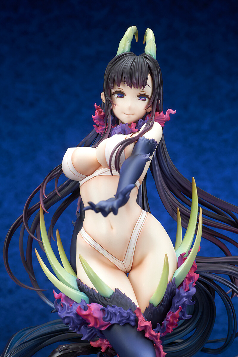 The Elder Sister-Like One Chiyo 1/7 Scale Figure