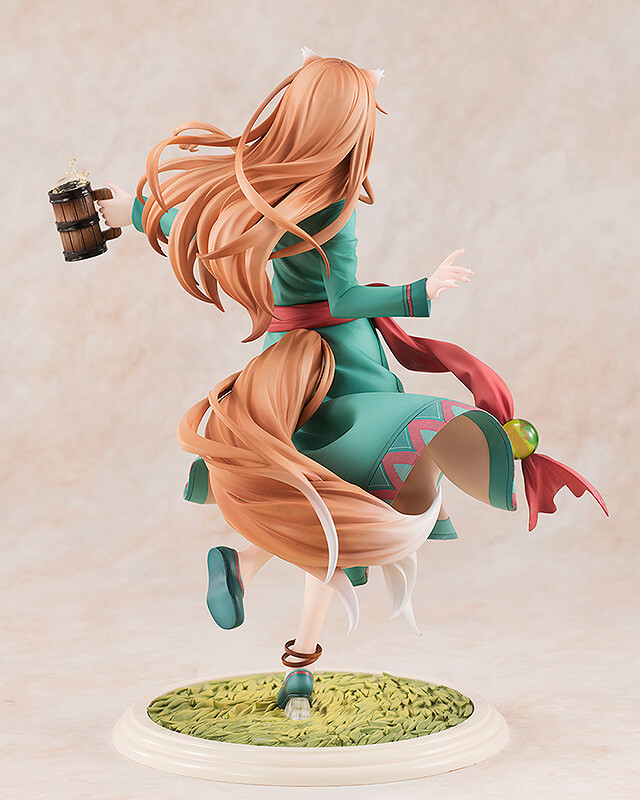 spice and wolf 10th anniversary figure