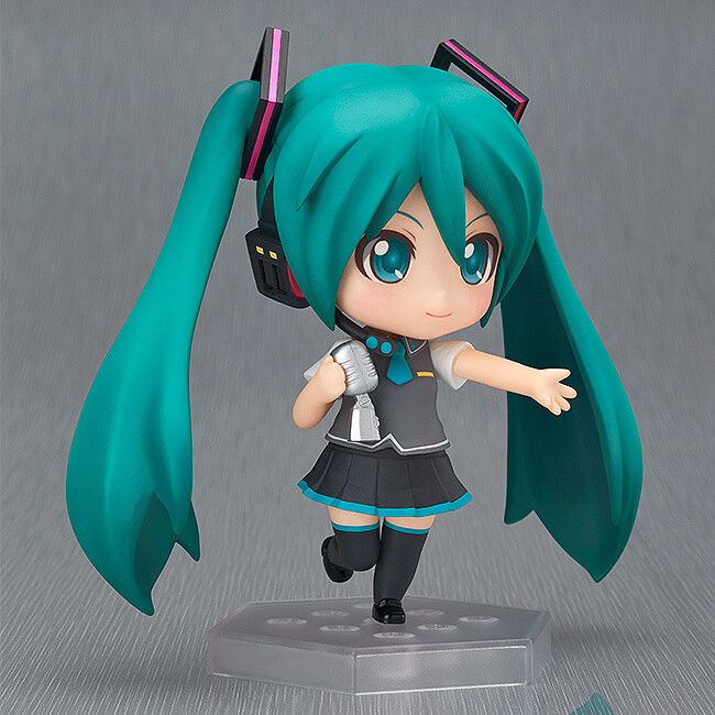 miku nendoroids