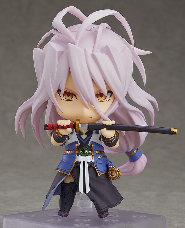 touken ranbu hotarumaru nendoroid