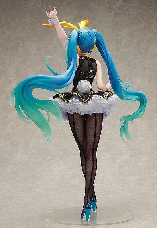 hatsune miku my dear bunny figure