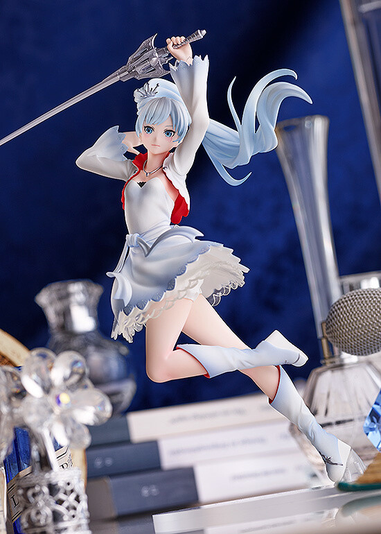 RWBY Weiss Schnee 1/8 Scale Figure