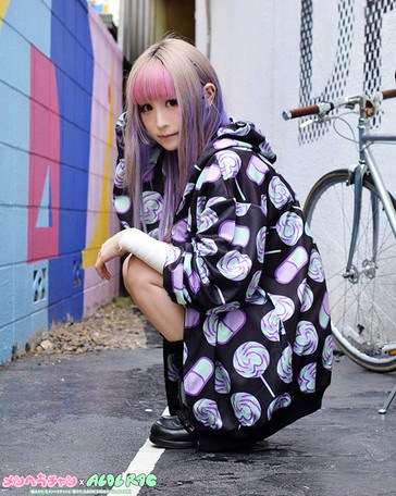 ACDC RAG Menhera-chan Yumekawa-chan Zip Hoodie: ACDC RAG - Tokyo Otaku ...