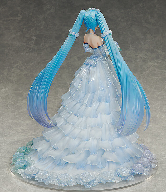 wedding miku figure