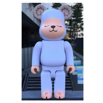Be@rbrick Shaun the Sheep 1000% Collectible Figure by