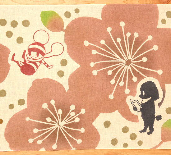 Flower Play Hand Towel - Tokyo Otaku Mode (TOM)