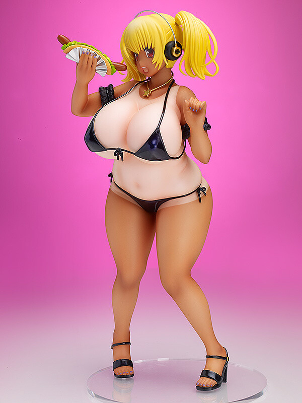 super pochaco figurine