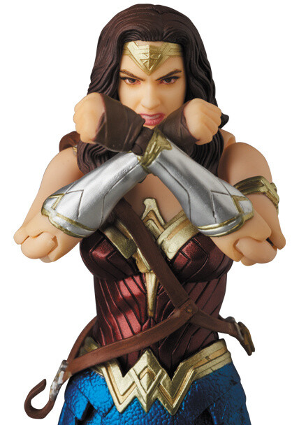 Mafex [Wonder Woman]: MEDICOM TOY - Tokyo Otaku Mode (TOM)