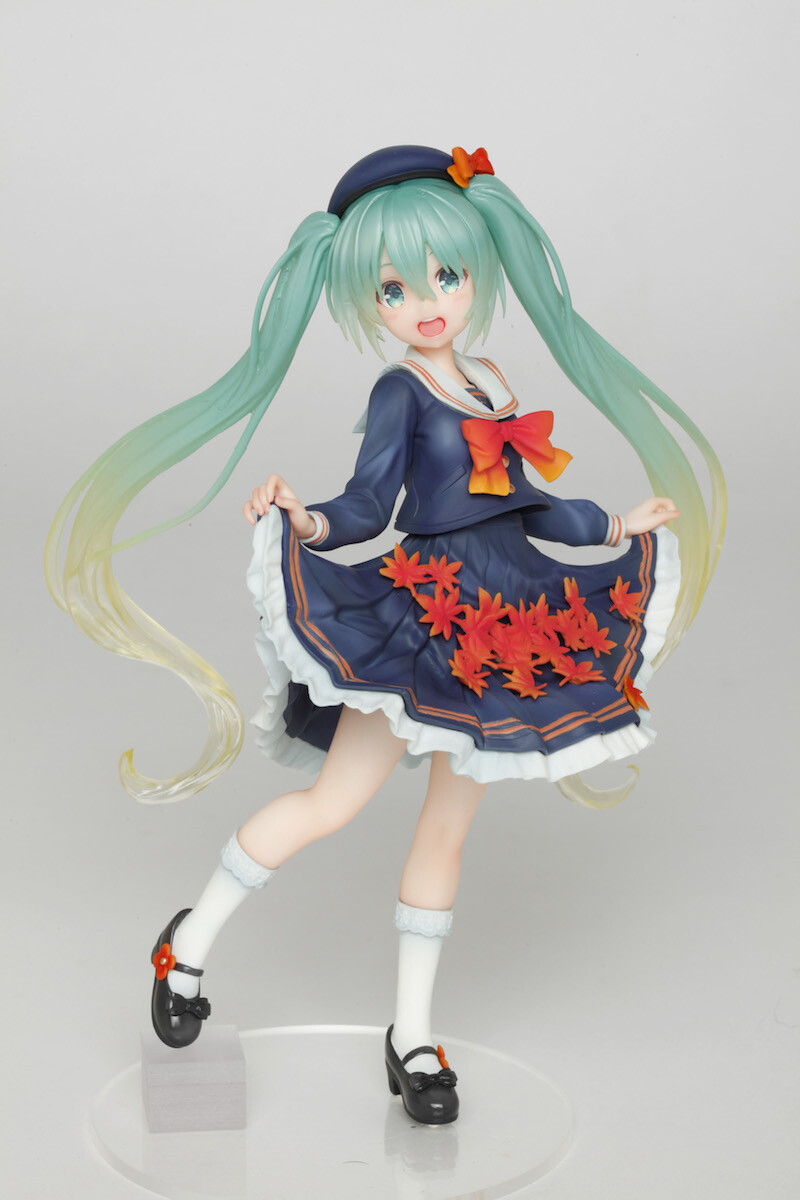 taito miku figure