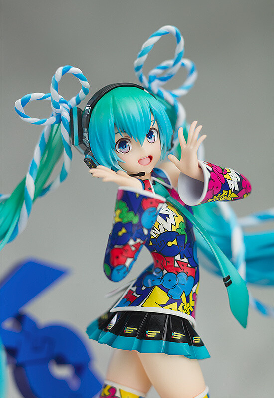 miku anniversary figure