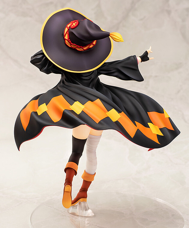 KonoSuba the Movie Megumin School Uniform Ver. Figure: KADOKAWA - Tokyo ...