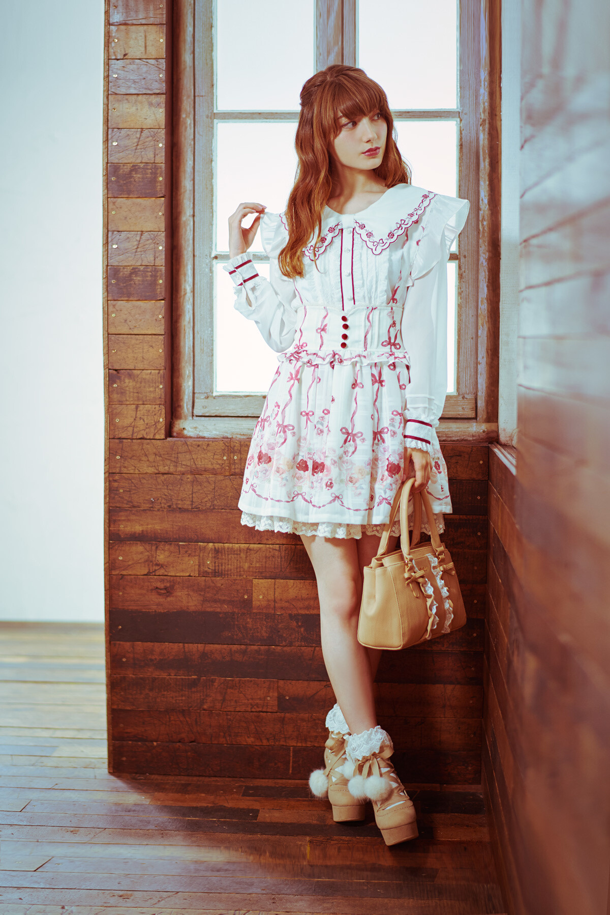 LIZ LISA Rose Embroidered Top - Tokyo Otaku Mode (TOM)