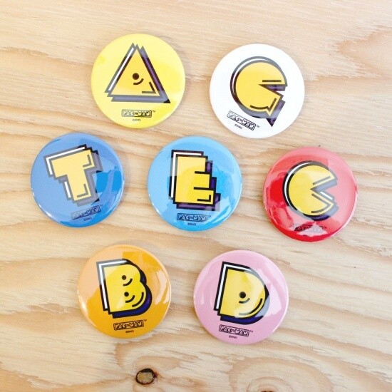 【人気沸騰】 Badge Alphabet Pac-Man Collection Mode Otaku Tokyo - 2 Vol. ホビーラジコン