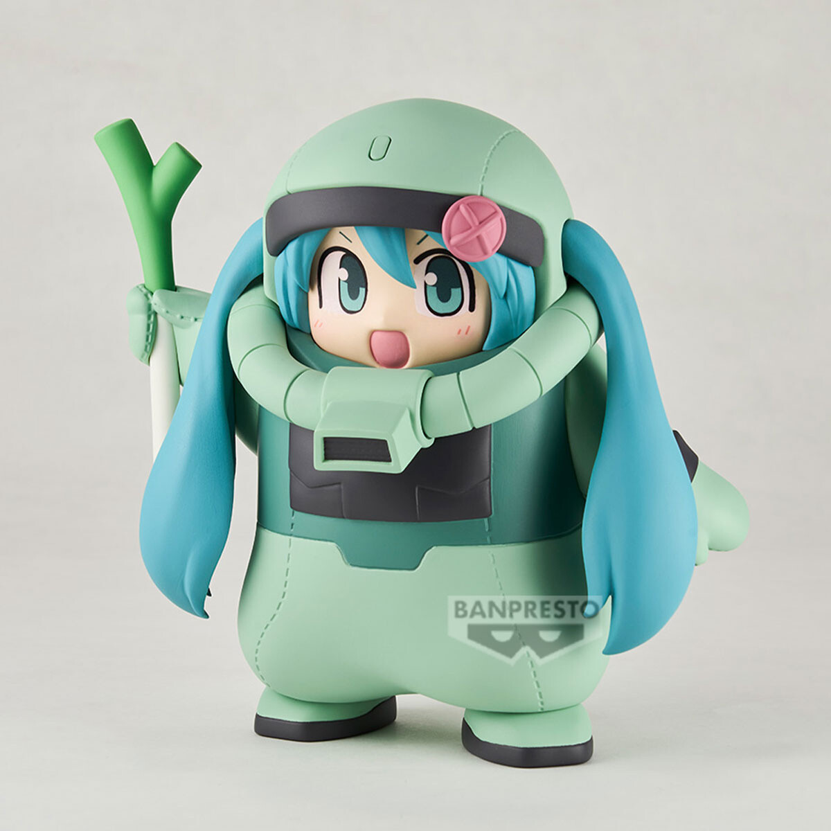mikuさま Gundam 45th × Hatsune Miku Zaku Costume [Hatsune Miku Ver