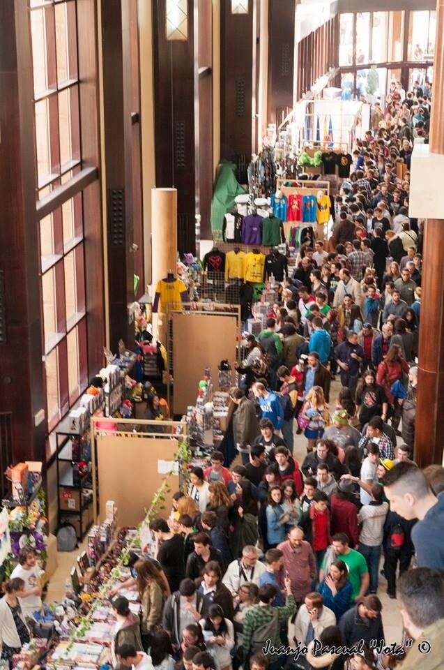 CometCon’15 reúne a centenares de personas en su tercera edición 1