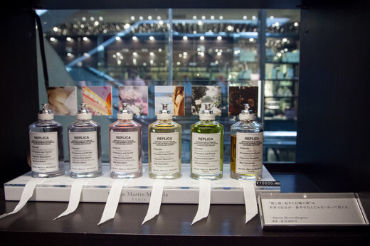 Photo by Kanako Furune © FASHION HEADLINE 16