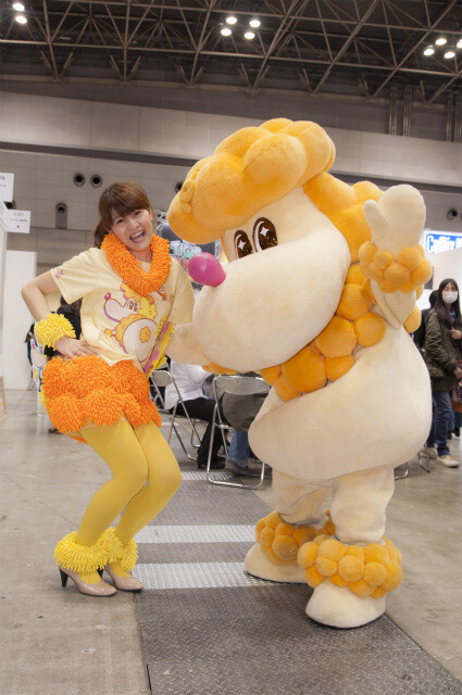 Tokyo International Anime Fair 2013: An Event Filled With Beautiful Cosplayers and Booth Girls! 7