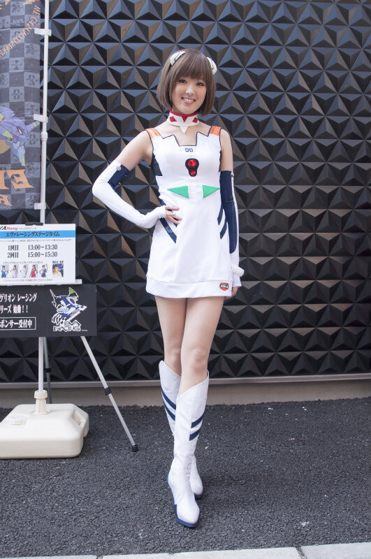 Super-Hot Race Queens Gather at the Evangelion Store! 5