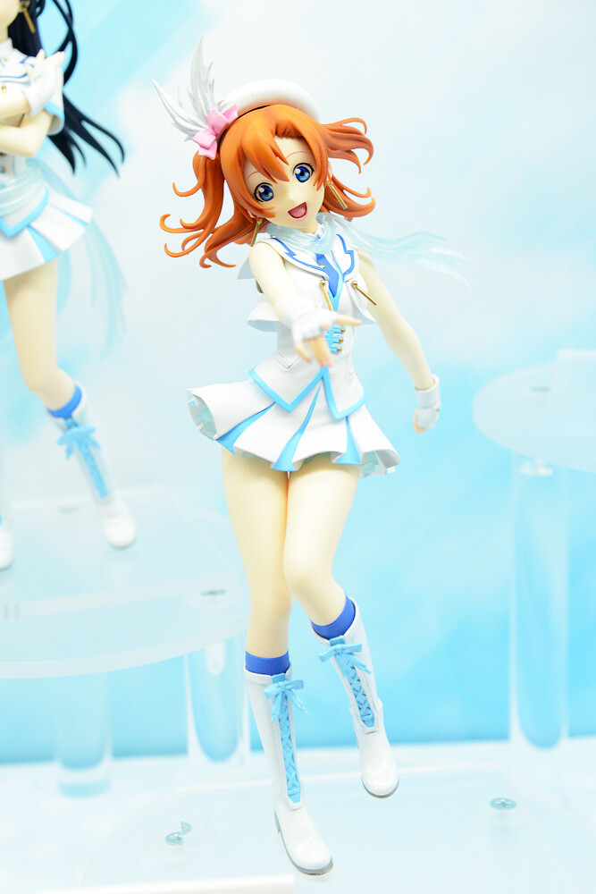 Looking Back at WonFes 2015 [Winter]! Part 2: Photo Collection of Cute and Sexy Figures! 114