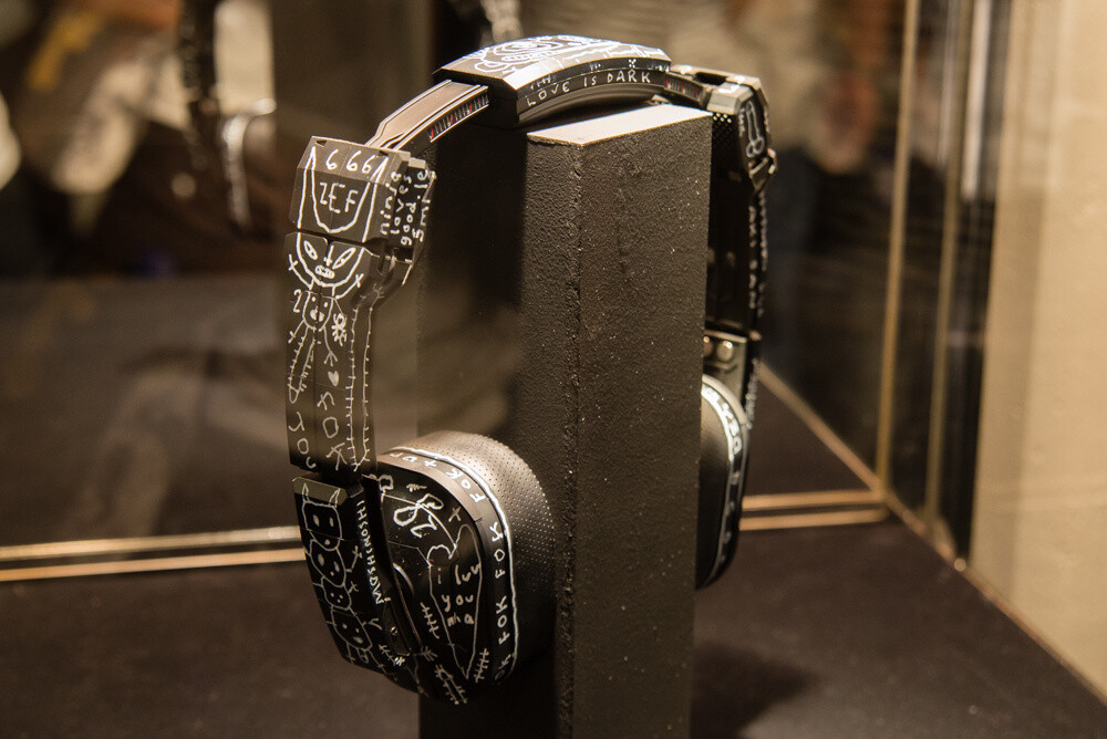 Transforming Headphones Made from an Incredible 256+ Parts! New Brand Now on Sale from Good Smile Company and Linkin Park’s Mr. Hahn 8