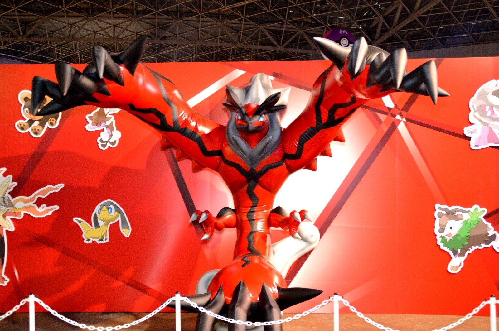 Pokémon Game Show Offers World’s First “Pokémon X and Y” Demo Featuring Pokémon-Amie and Mega Evolution Gameplay! 8